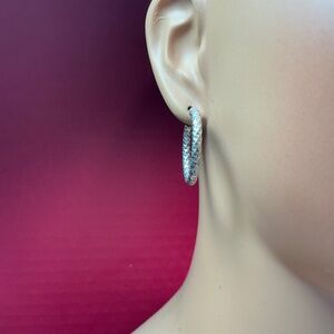 Sterling Silver Italian Diamond Cut Hoop Earrings. 1 inch diameter